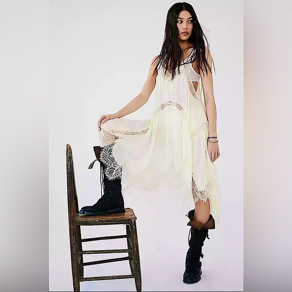 Free People Other - Free People Hearts On Fire Slip NWOT